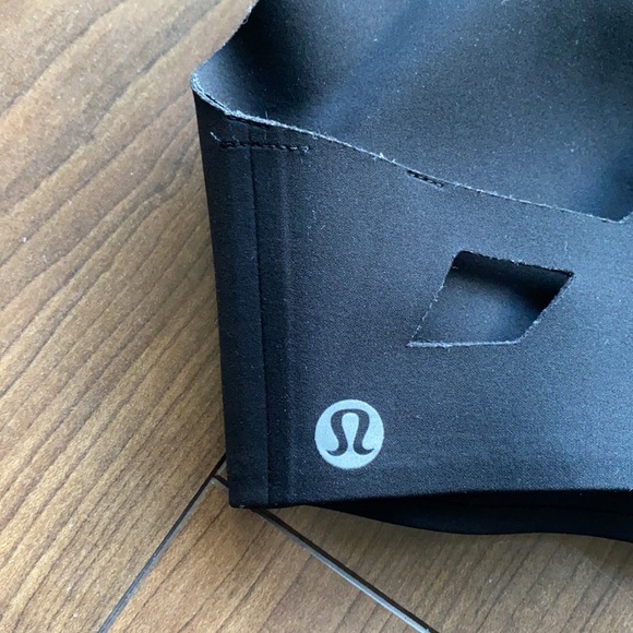Lululemon Laser Cut Bra - Picture 4 of 7